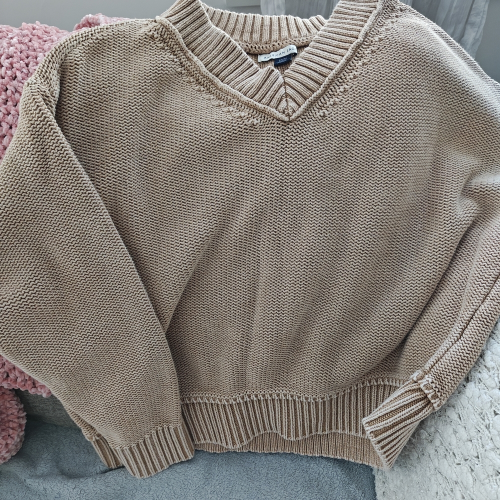 American Eagle Outfitters Tan Ribbed Sweater